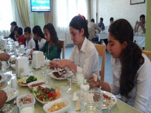 Yaşam boyu eğitim derneği'nden anlamlı destek