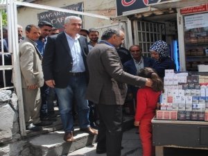 Sakık ve Kubilay'dan esnaf ziyareti