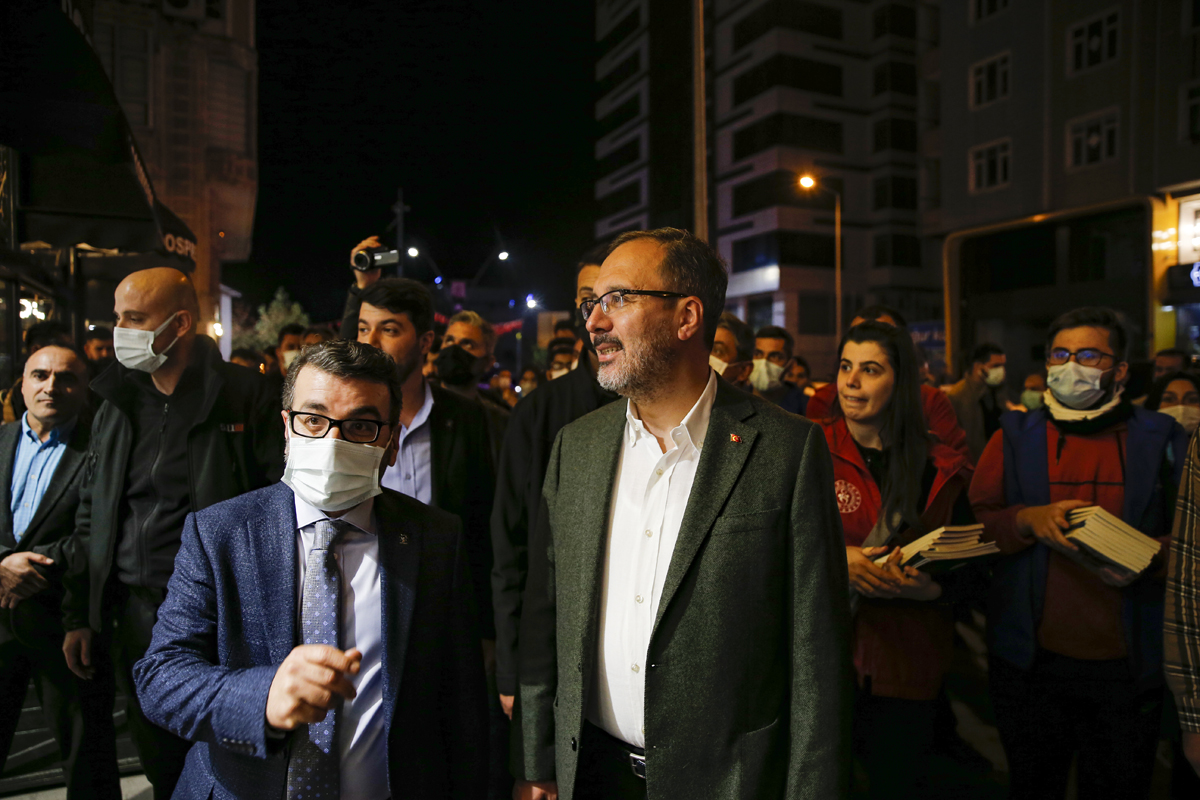 Gençlik ve Spor Bakanı Kasapoğlu, Batman'da