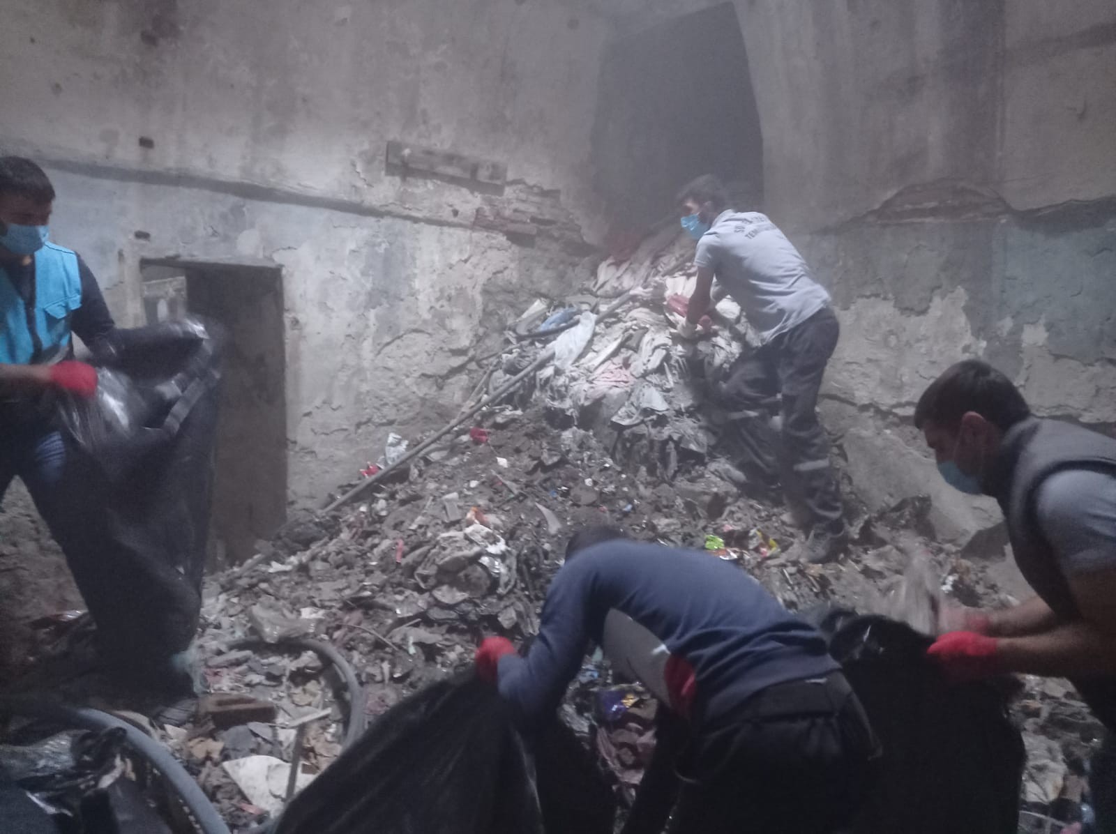 Diyarbakır’daki tarihi hamamda 15 ton çöp çıkarıldı