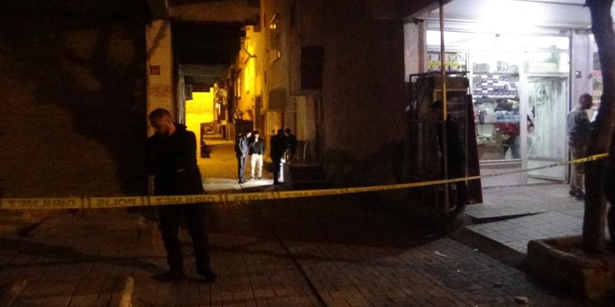 Diyarbakır'da 'alacak verecek' kavgası: 2 ağır yaralı