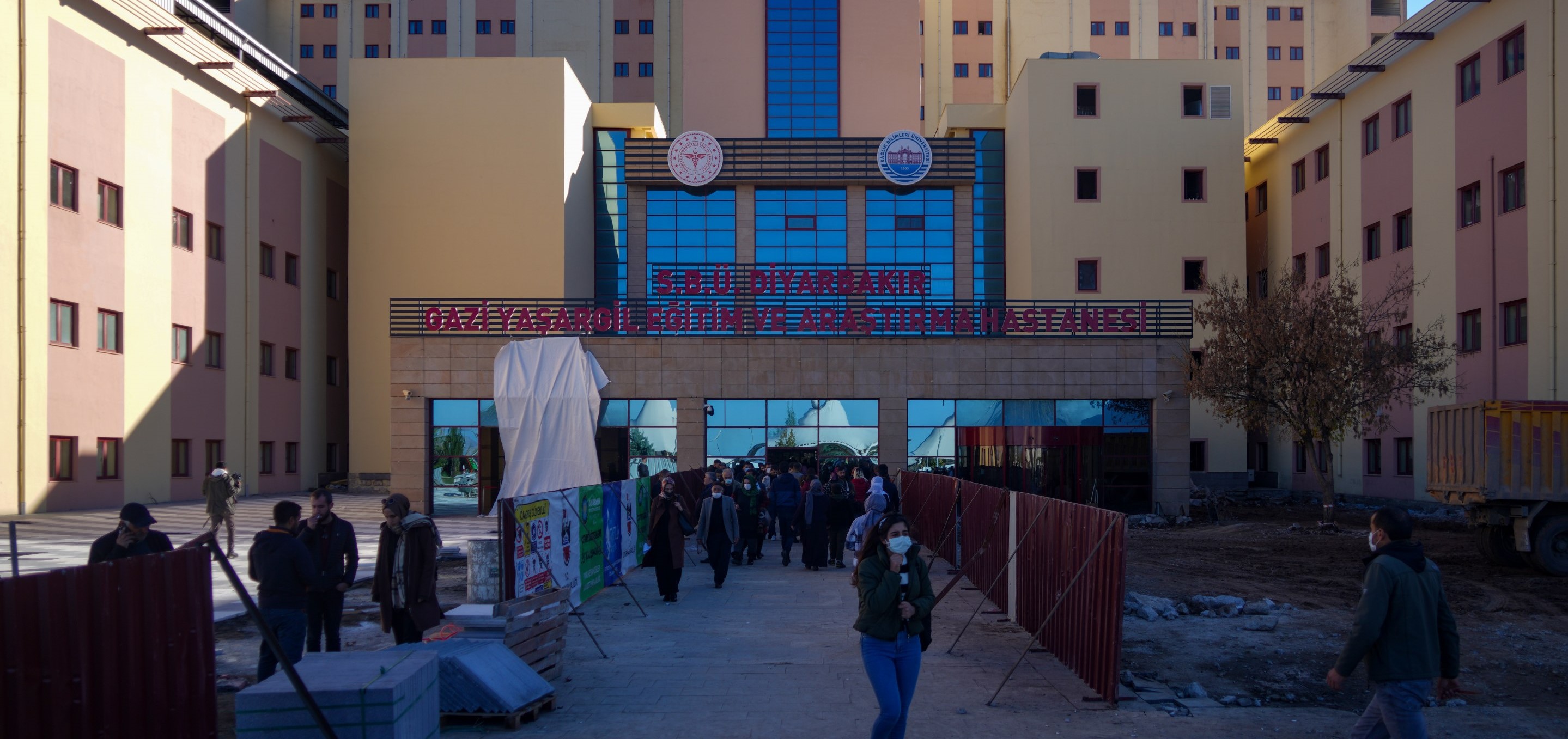 Diyarbakır’ın en büyük hastanesindeki düzenleme çalışmaları sürüyor