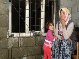 Bitlis’in esrarengiz evi yanmaya devam ediyor