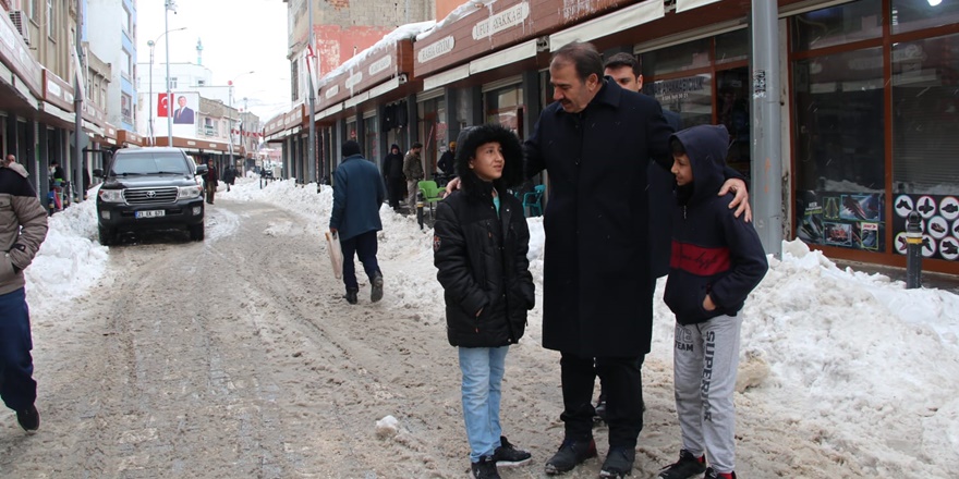 Lale: Hani’de yolu kapanan köy yolu yok