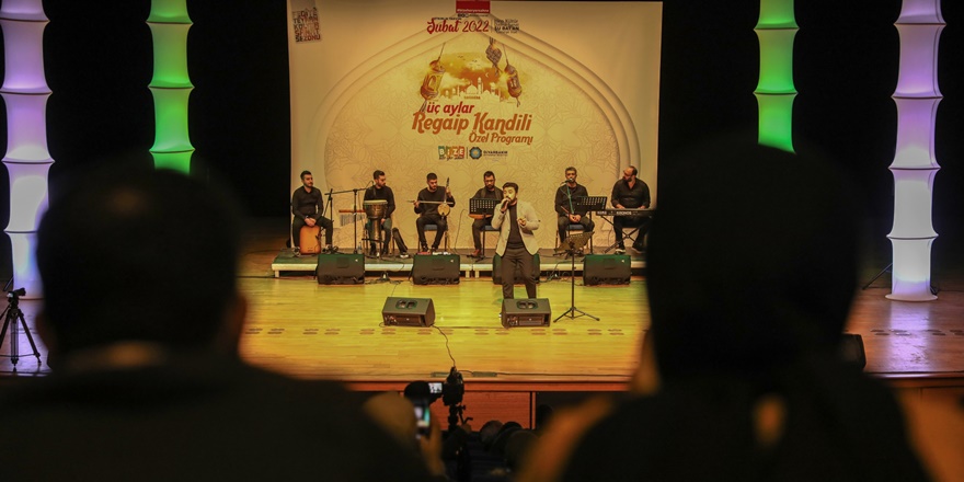 Diyarbakır'da üç aylar dolayısıyla program düzenlendi