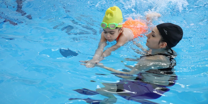 Diyarbakır’da astım hastalarına özel yüzme kursu