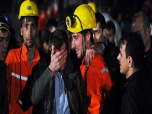 Hayatını kaybeden işçilerle ilgili resmi tatil önerisi