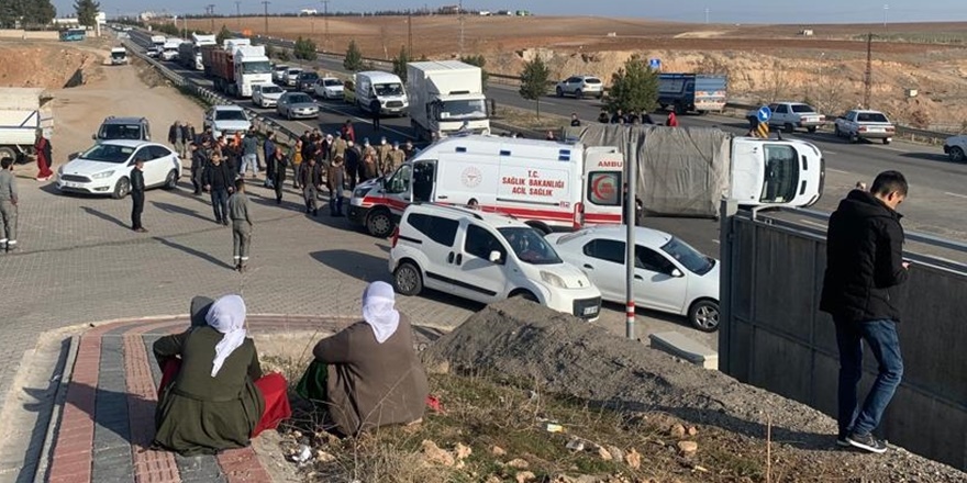 Diyarbakır'da trafik kazası: 1’i ağır 3 yaralı