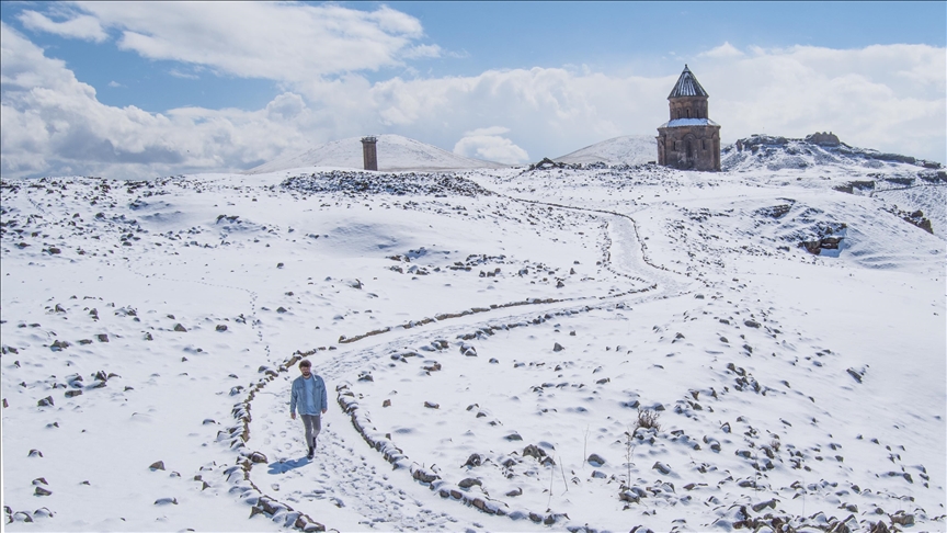 Dünya mirası Ani beyaza büründü