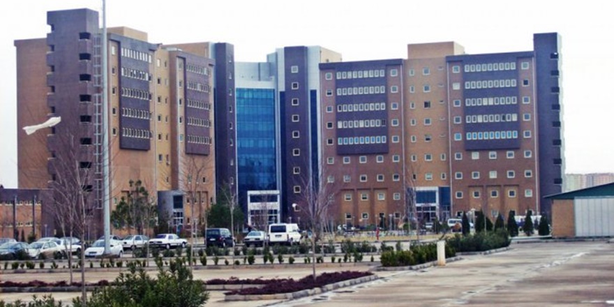 Diyarbakır'da çocuğuna çamaşır suyu içiren kadın tutuklandı