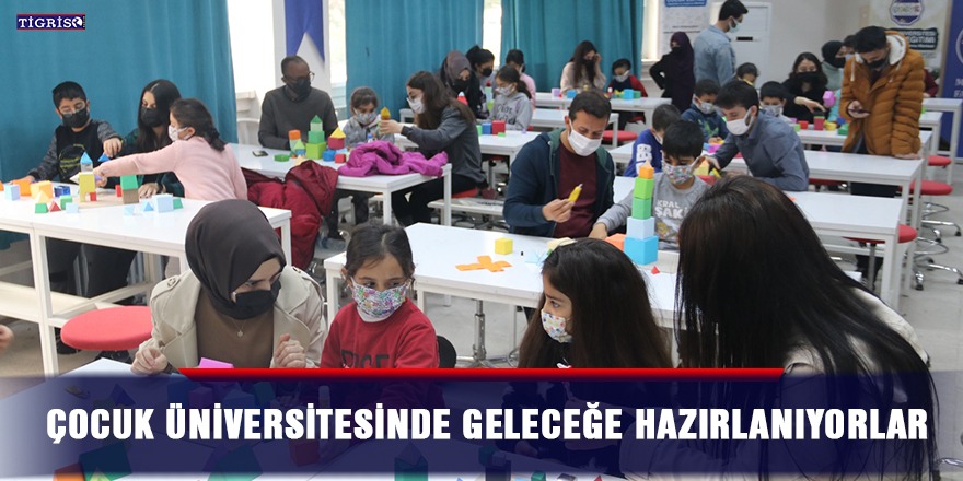 Çocuk Üniversitesinde geleceğe hazırlanıyorlar