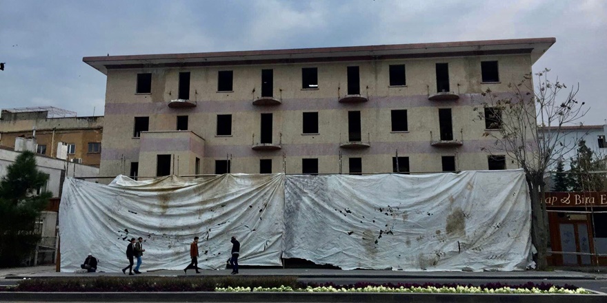 Diyarbakır’ın belleği yıkılıyor!