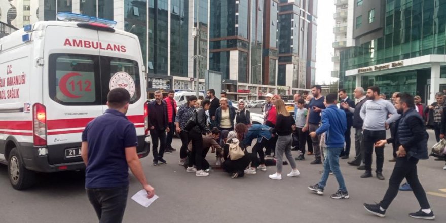 Diyarbakır’da minibüs kaza yaptı: 1 ağır yaralı