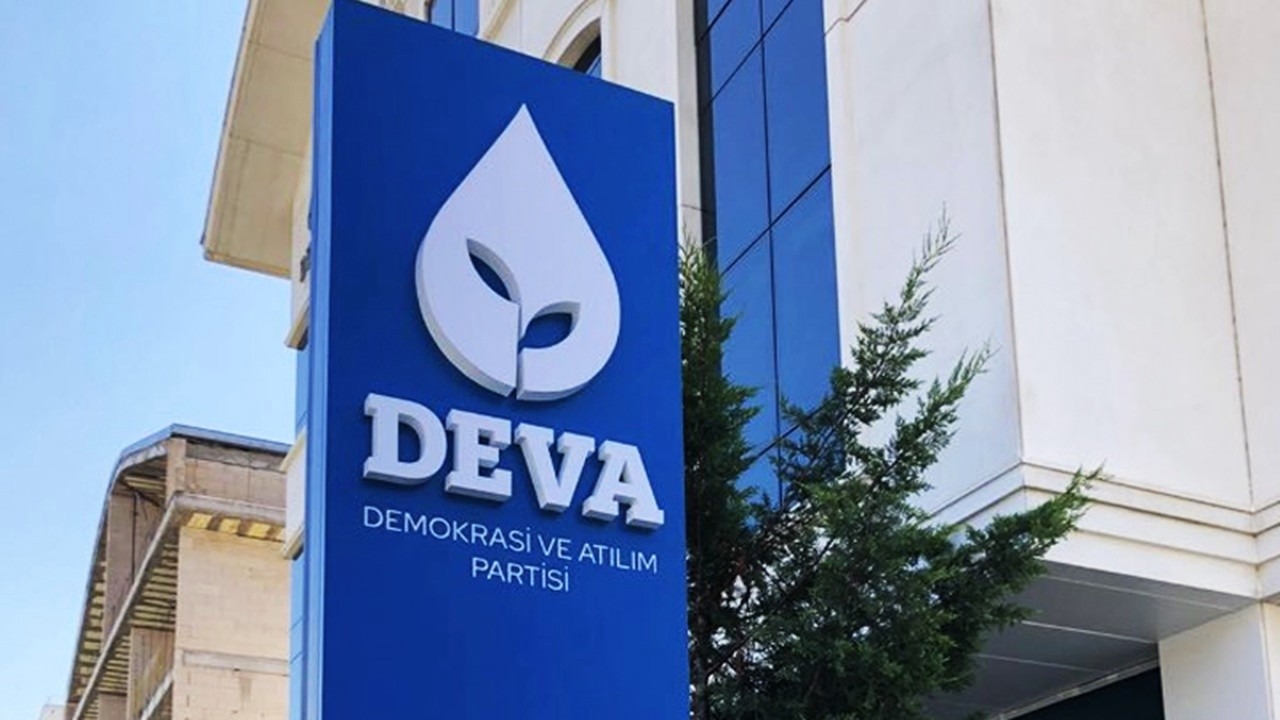 DEVA’da yeni görev dağılımları