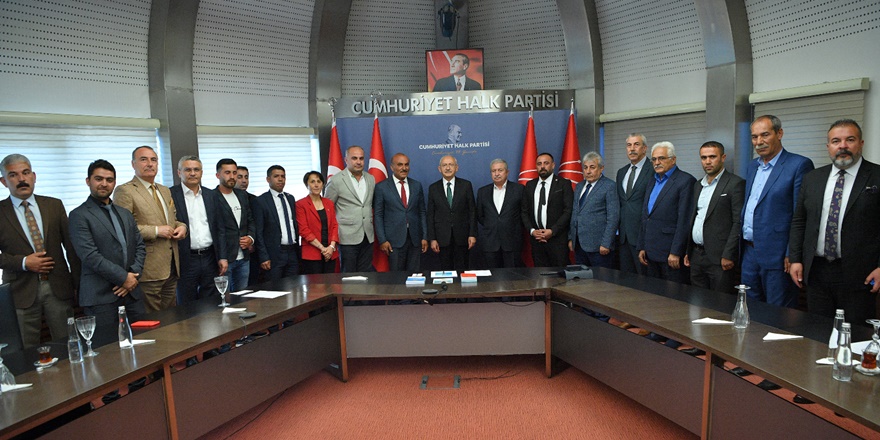 AK Parti'nin eski Silvan ilçe başkanı Aksoy, CHP’ye katıldı