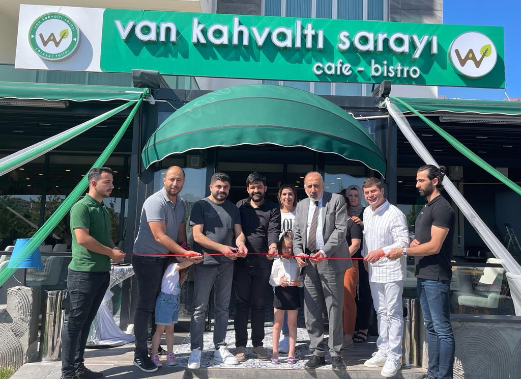 DTSO Başkanı Kaya iş yeri açılışına katıldı