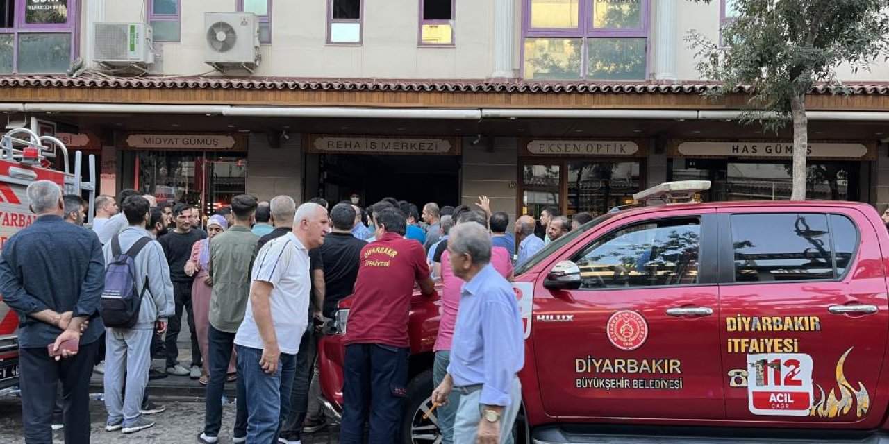 Sur'daki yangın korkuttu