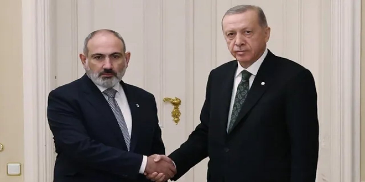 Erdoğan, Paşinyan'la Prag Kalesi'nde görüştü