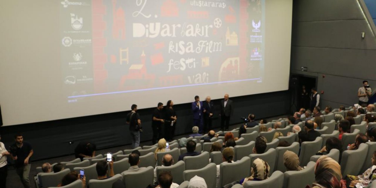 Diyarbakır'da 'Suzan Suzi' filminin galası yapıldı
