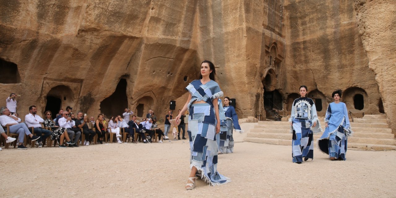 ‘Taşla Dokunmuş, Sevgiyle Yoğrulmuş Mardin’