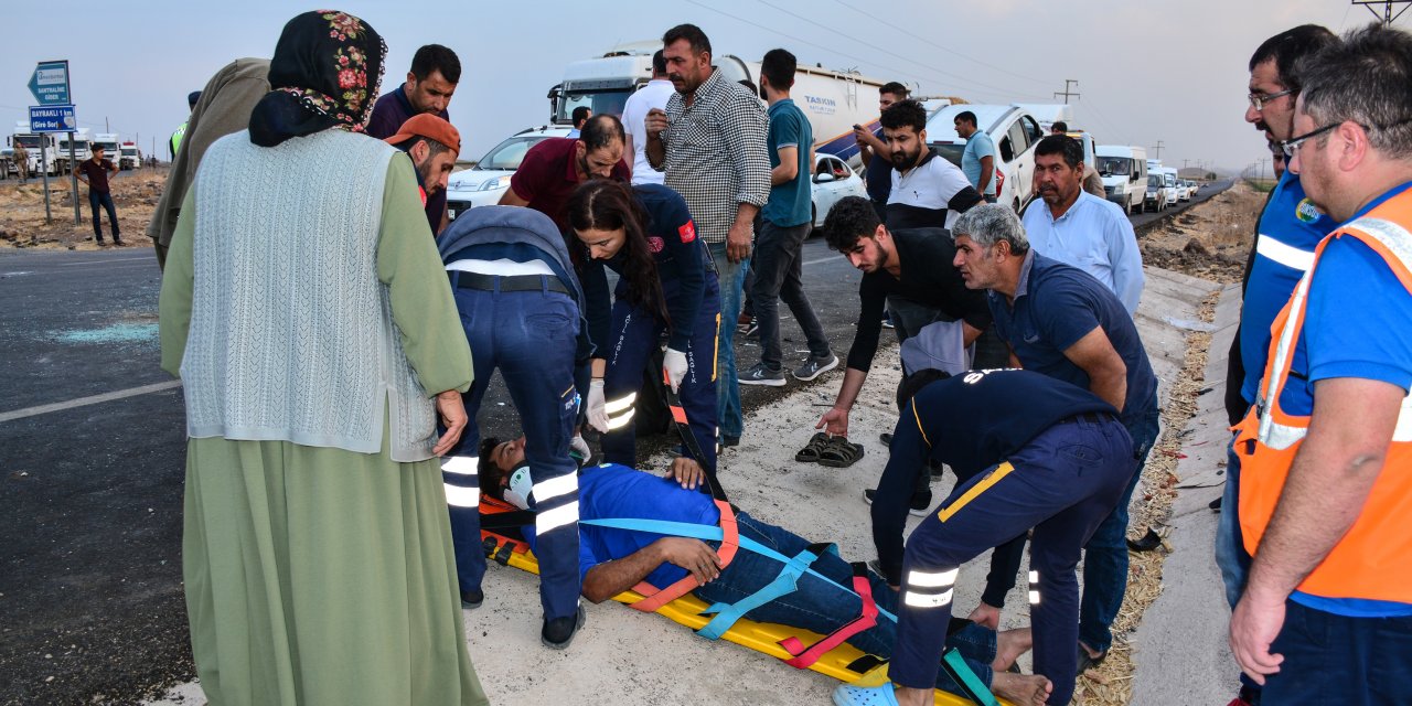 Mardin’de trafik kazası: 2’i ağır 8 yaralı