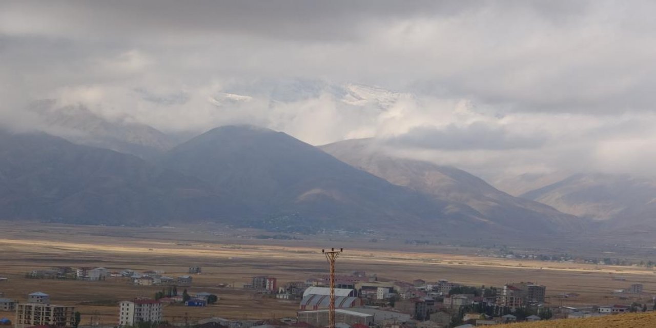 Cilo Dağı beyaz gelinliğini giydi