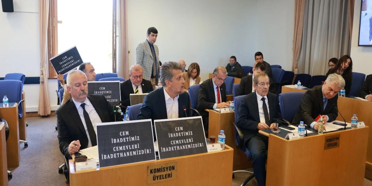 Diyarbakır Milletvekili Paylan: Ben insanım her şeyden önce