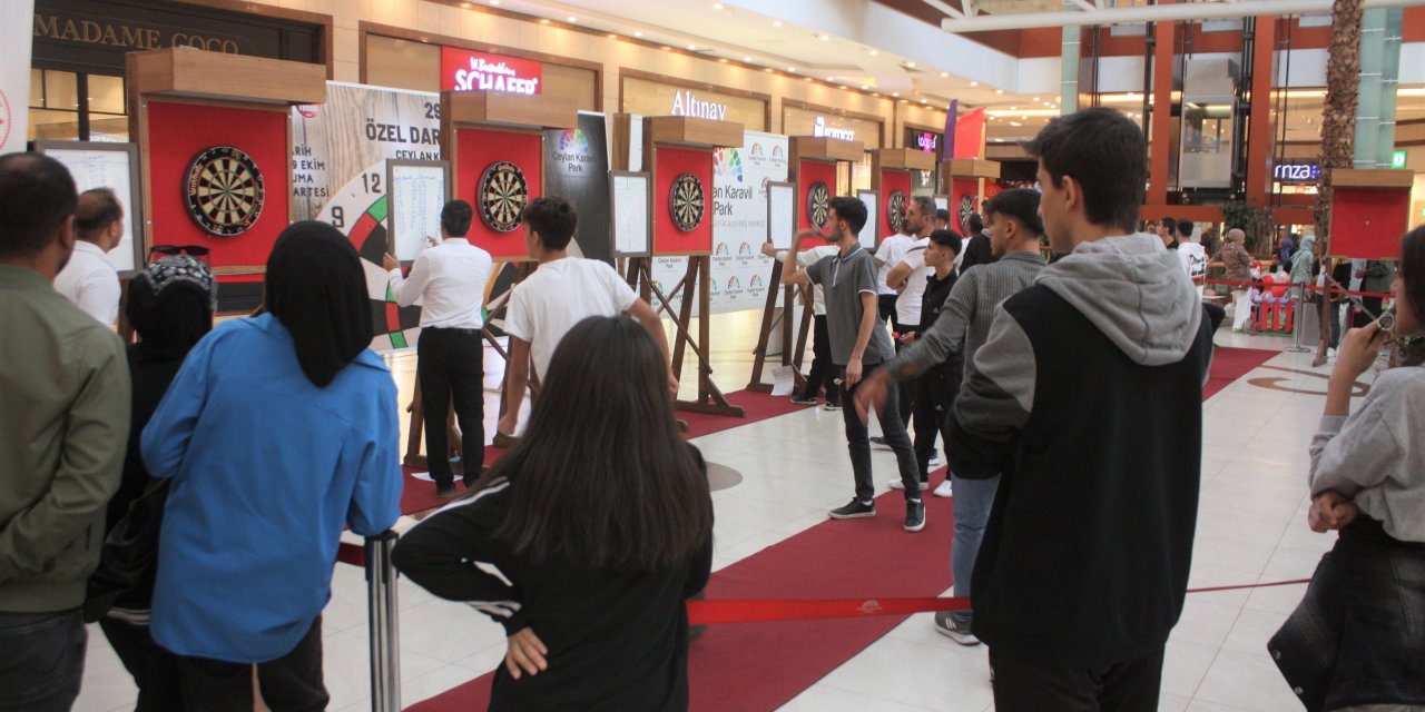 Ceylan Karavil Park’ta dart turnuvası