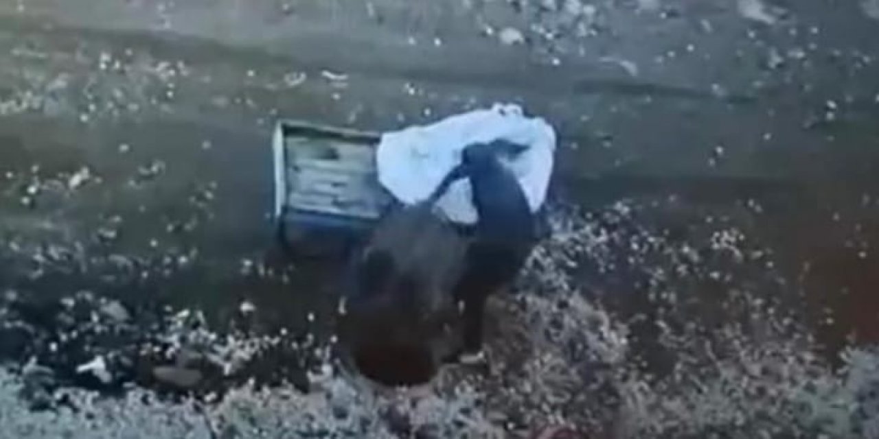 Hırsız rögar çukuruna düştü