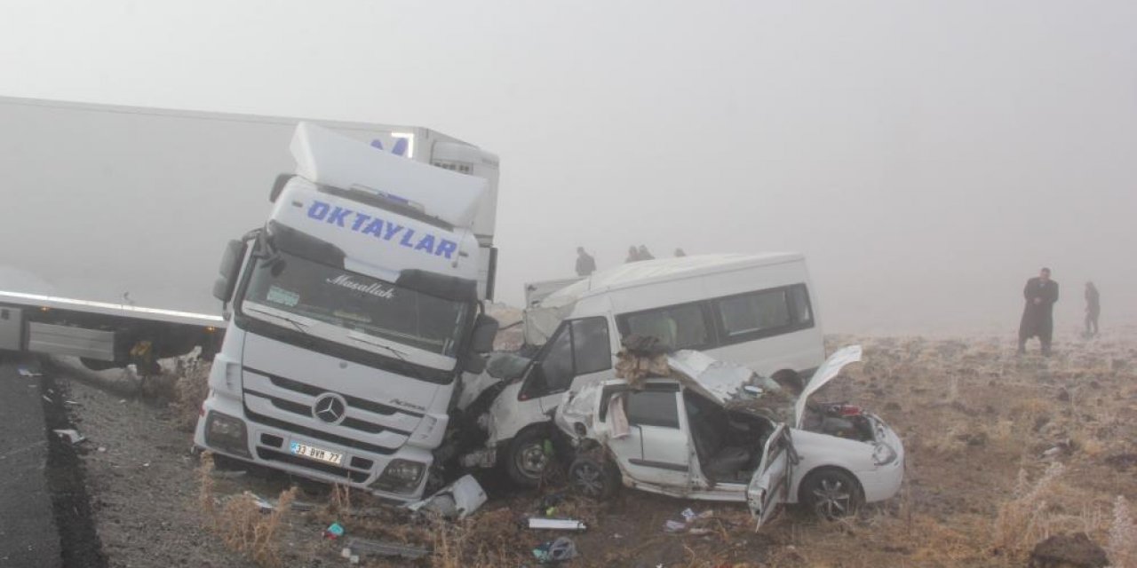 Zincirleme kaza: 1 ölü, 1 yaralı