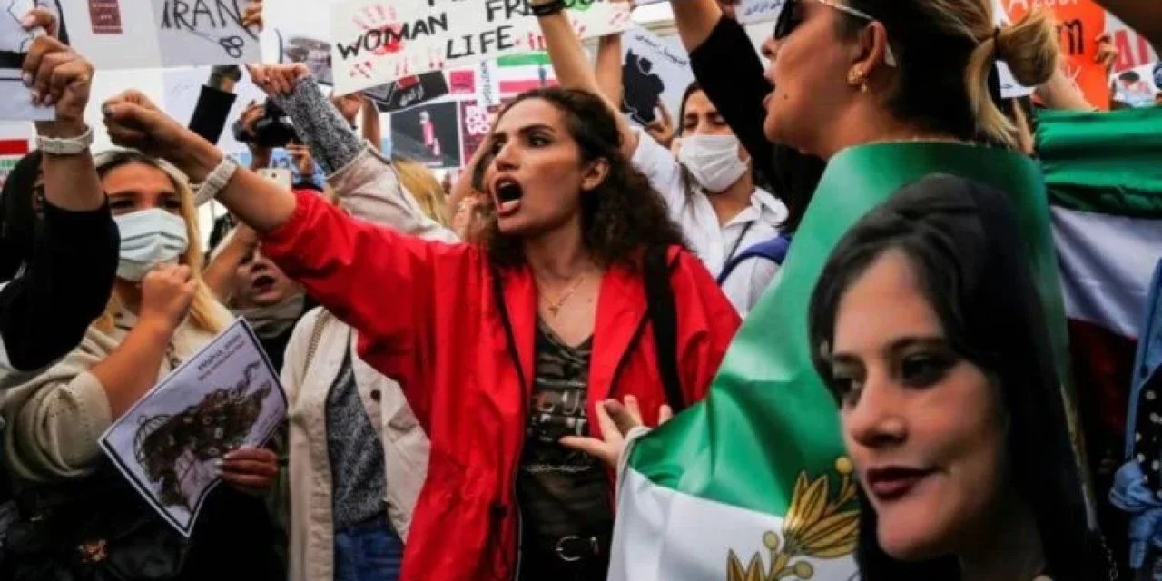 İranlı aktris Mitra Haccar tutuklandı