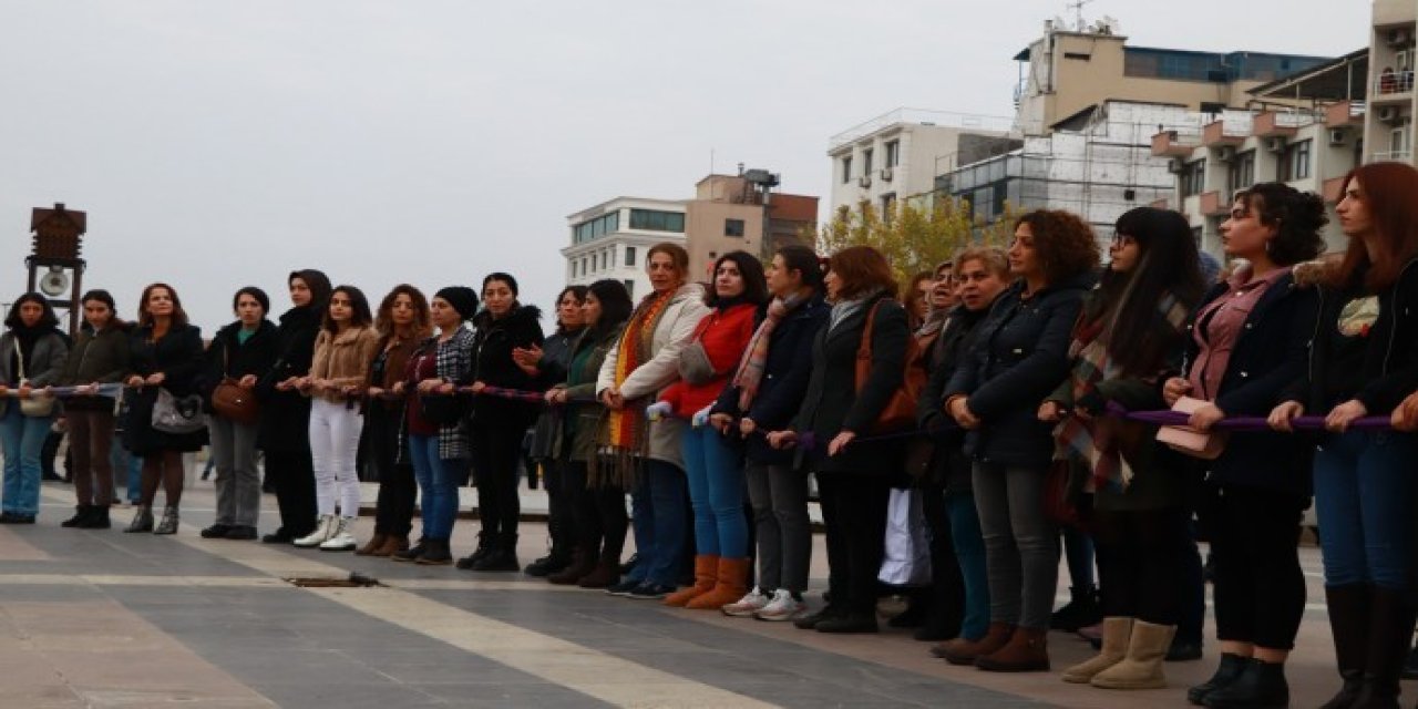 Diyarbakır’da istismara karşı mor zincir eylemi