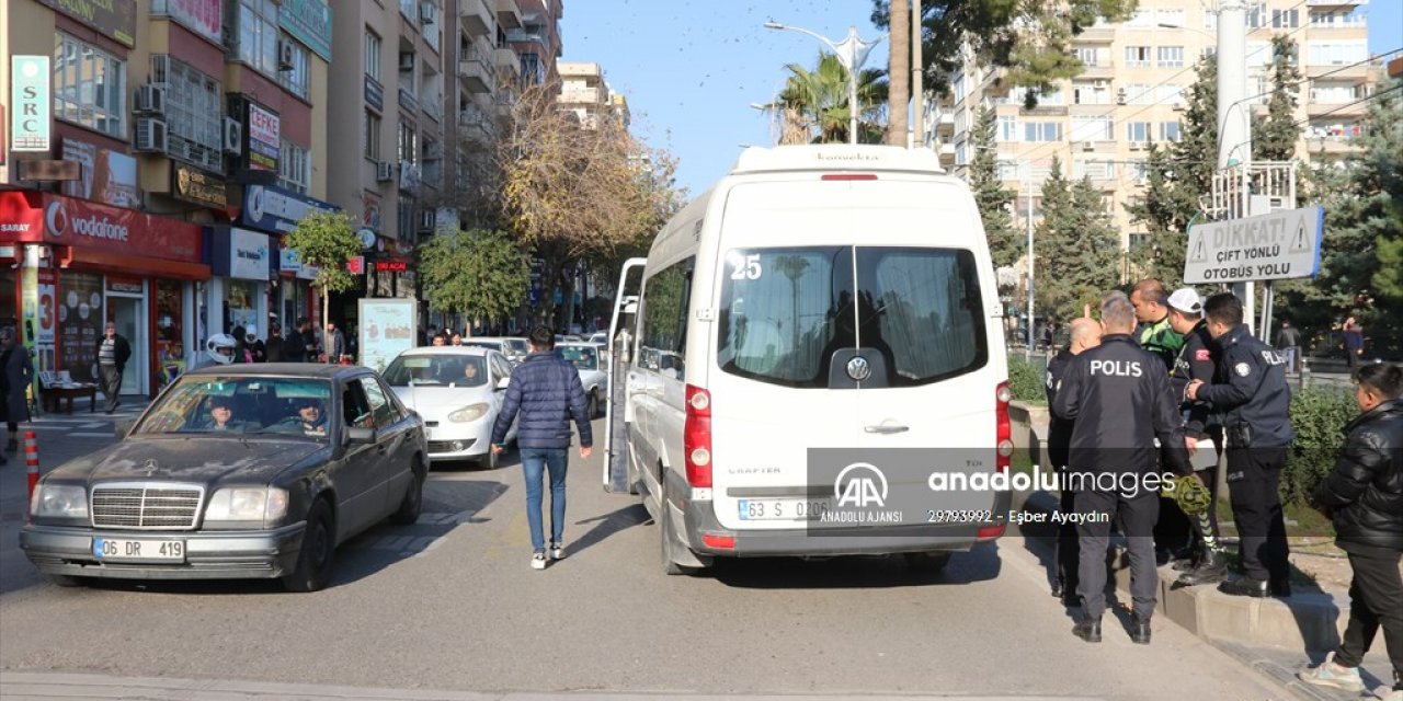 Urfa'da silahlı kavgada 3 kişi yaralandı