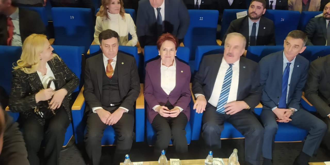 VİDEO - Ensarioğlu, Akşener'in de katıldığı kongrede güven tazeledi