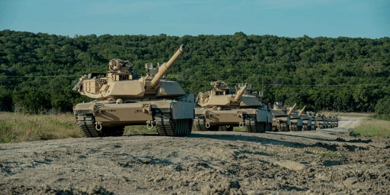 NATO ülkelerinden Ukrayna’ya tank sevkiyatı başlıyor