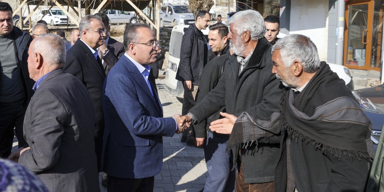 Bozdağ da bir yıl istedi