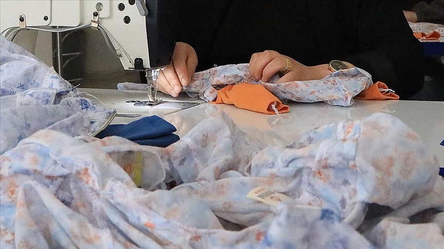 KOSGEB 13 bin kadın girişimciyi destekleyecek