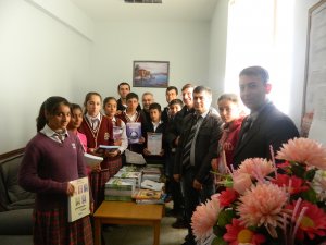 Öğretim üyeleri köy okullarını unutmadı