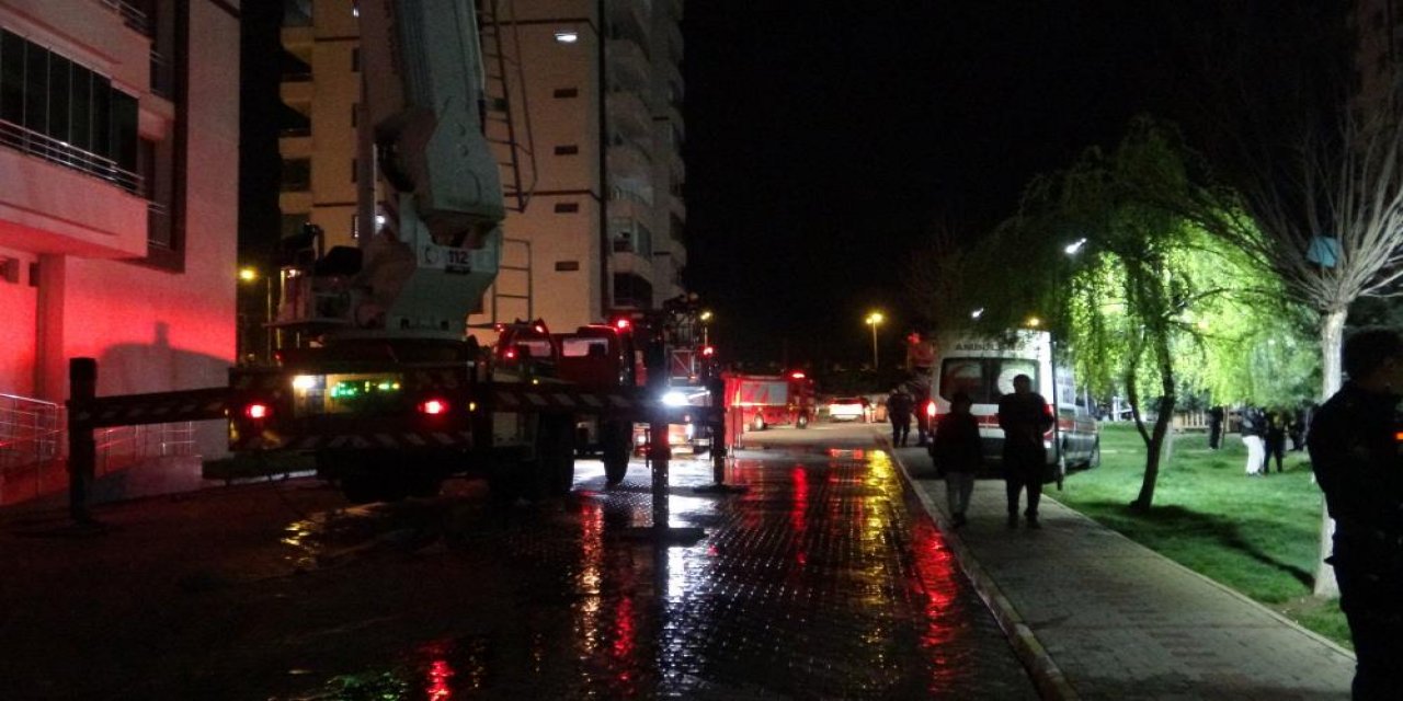 Diyarbakır’da çıkan yangın korkuttu