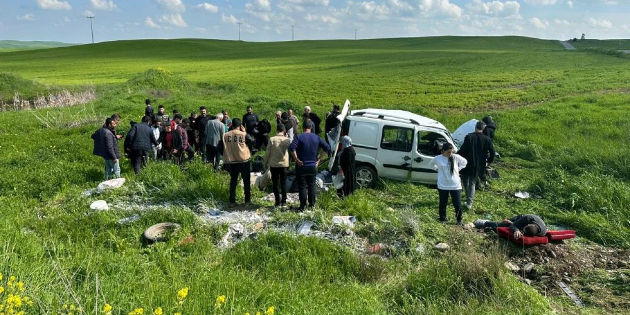 Diyarbakır'da kaza: 3'ü ağır 4 yaralı