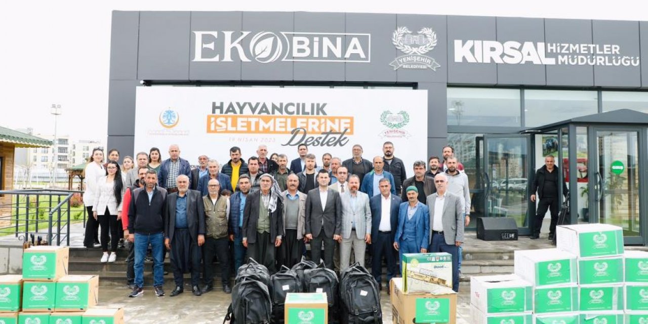 Diyarbakır’da üreticilere ekipman desteği