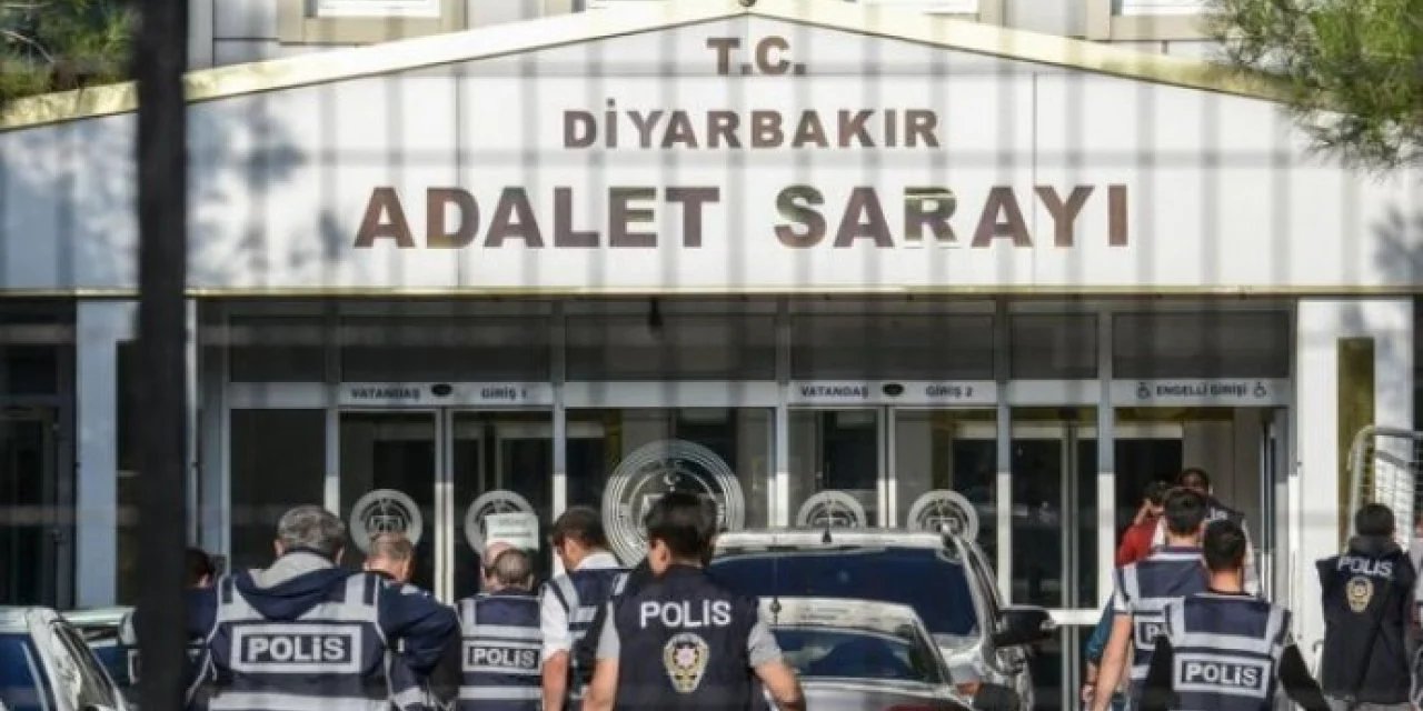 Diyarbakır’da bir avukat daha tutuklandı