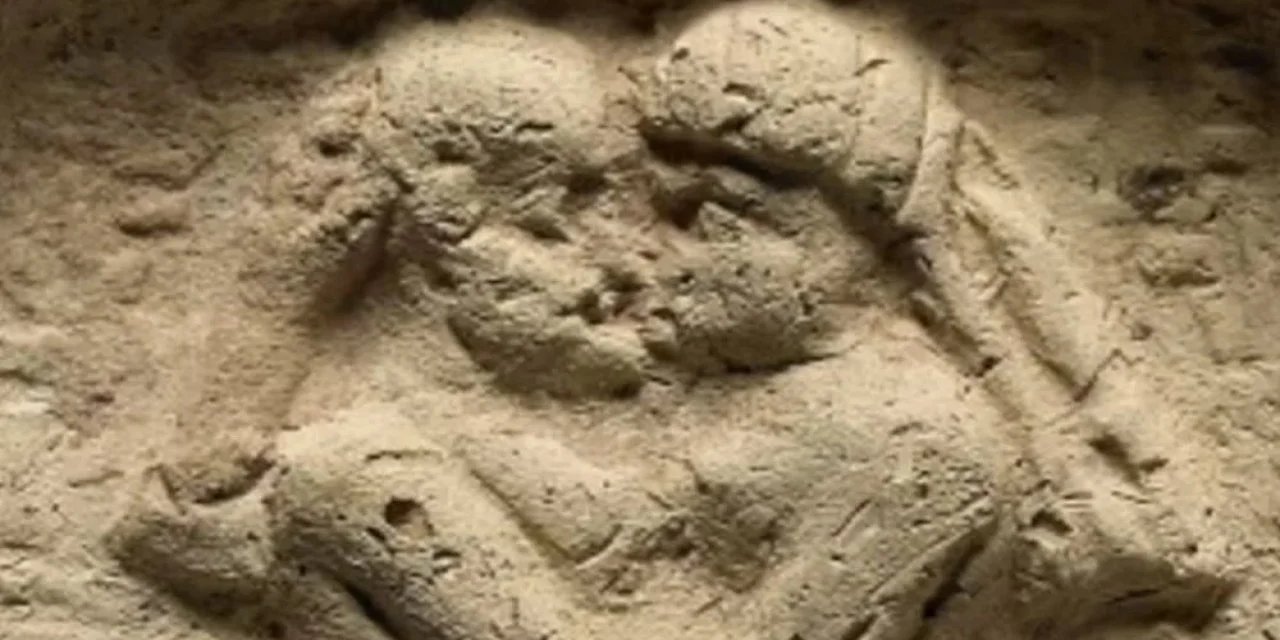 İlk romantik öpücük Mezopotamya’dan