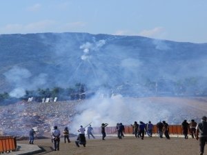 Liceli eylemcilerinden sessizliğe tepki