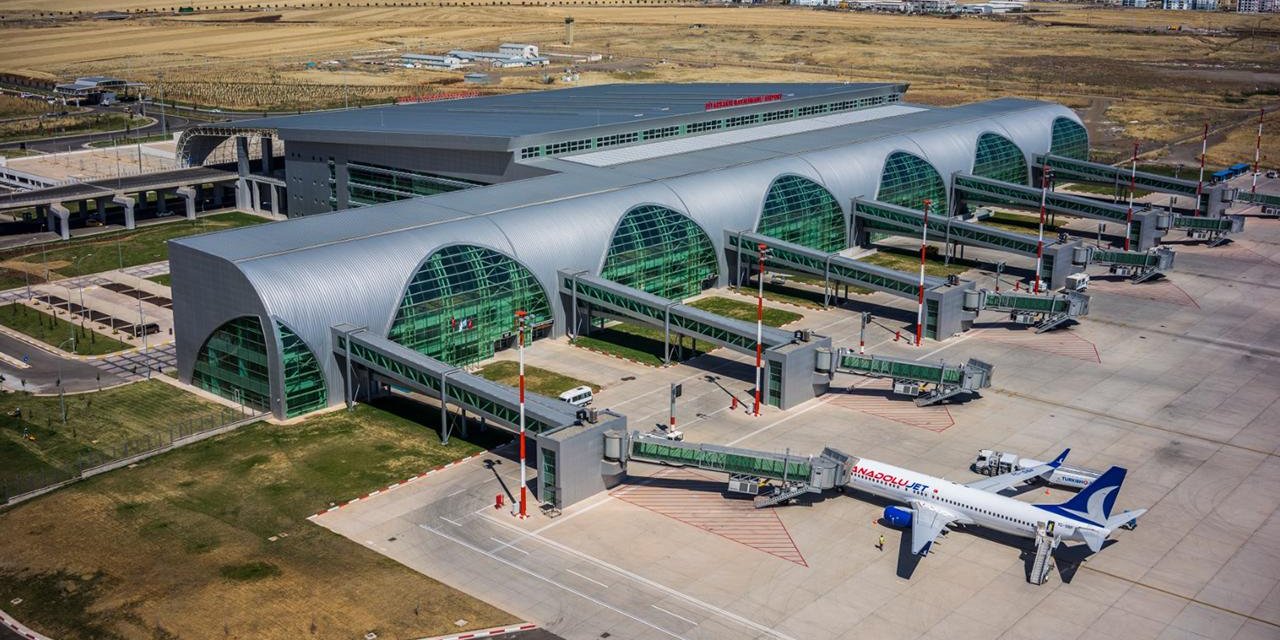 Diyarbakır Havalimanı mayısta 191 bin 928 yolcuya hizmet verdi