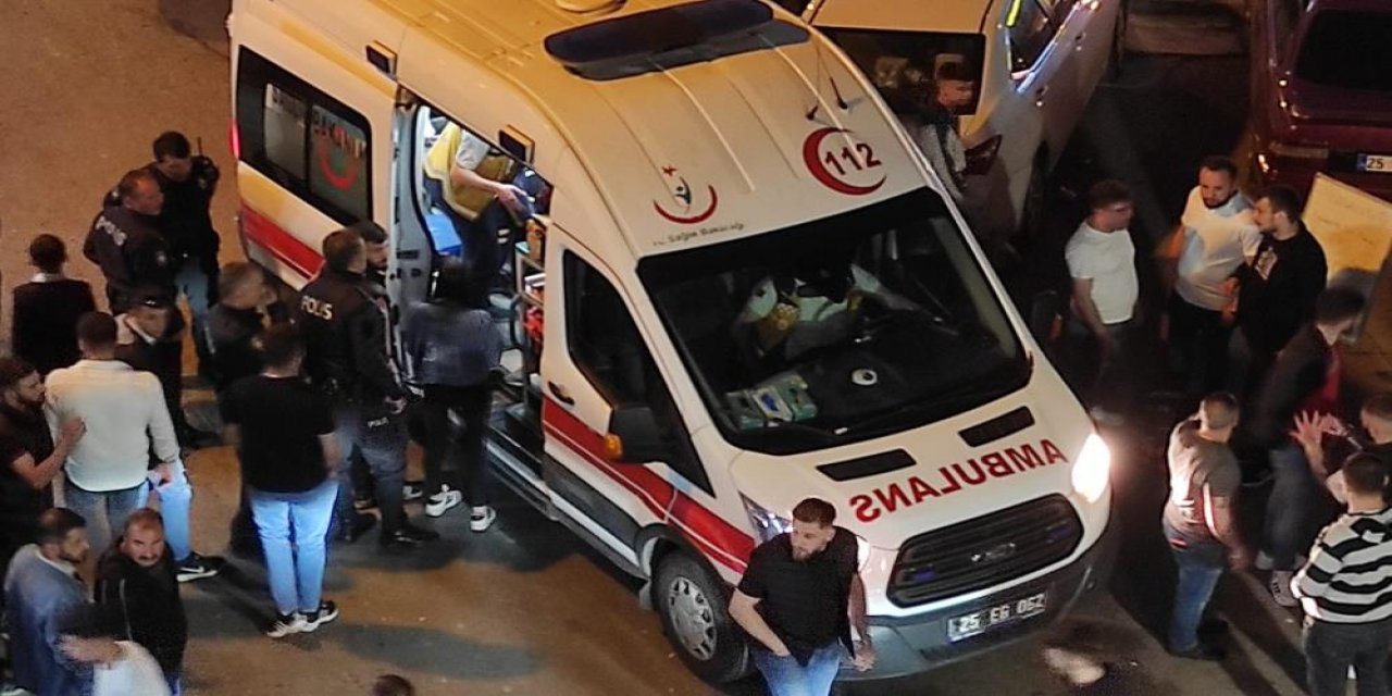 Gençlerin kavgası kanlı bitti