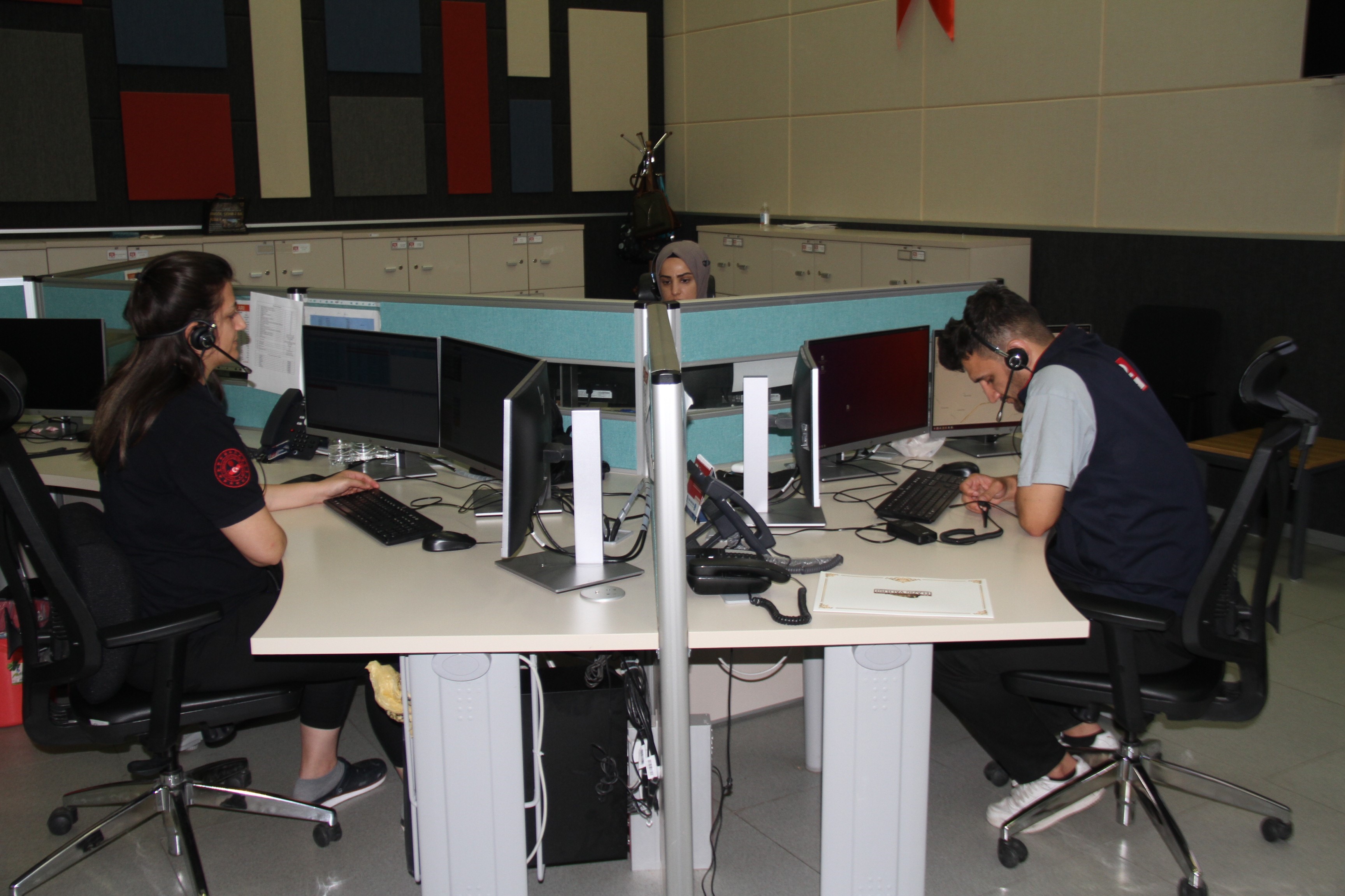 112 Acil Çağrı’ya 'Domatesi nereden alabilirim' diye sormuşlar