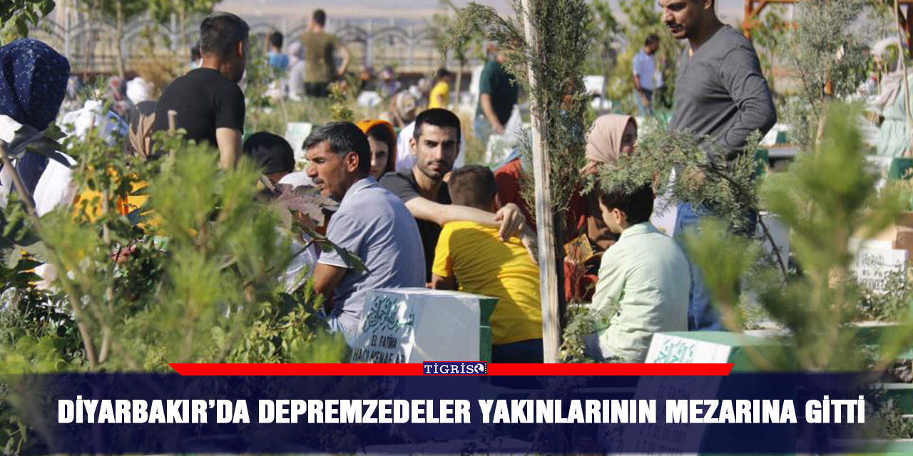 VİDEO - Diyarbakır’da depremzedeler yakınlarının mezarına gitti