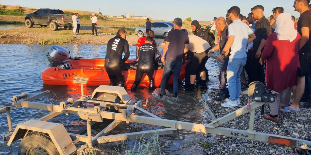 Diyarbakır'da Dicle Nehrine giren genç boğuldu