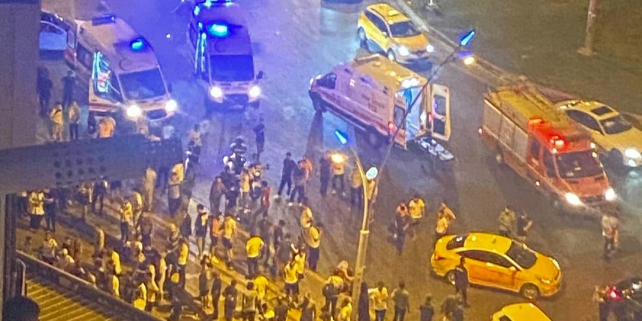 Diyarbakır’da araç AVM'ye girdi: 1 kişi öldü, çok sayıda kişi yaralandı